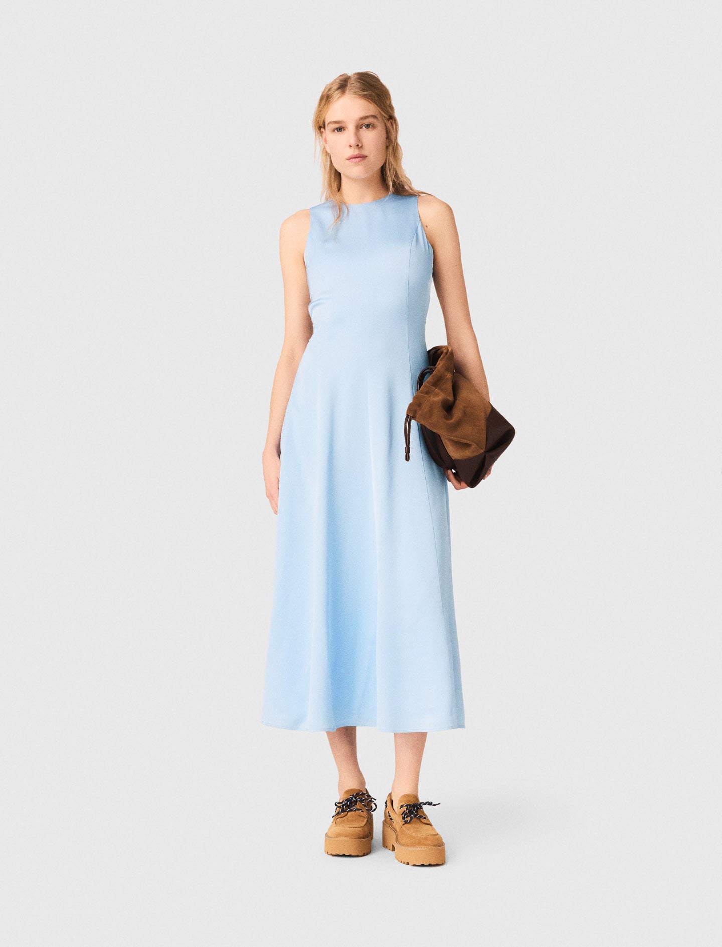 Kleid Ruckenausschnitt